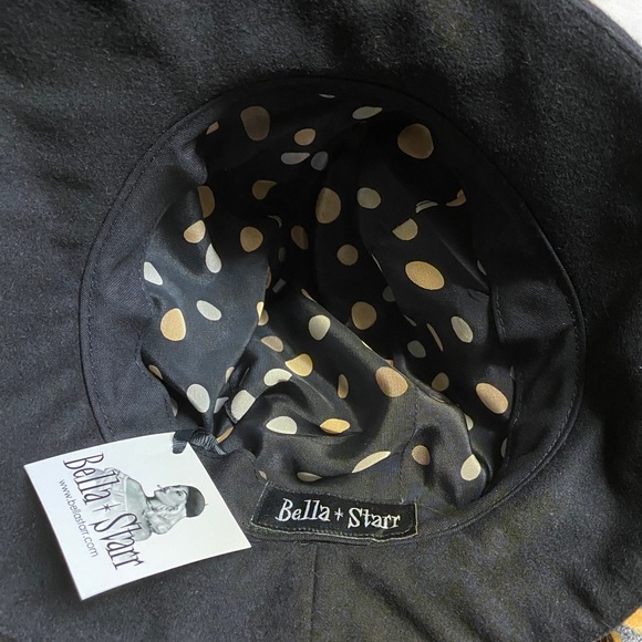 Asymmetrical Cloche hat bow - Picture 4 of 4